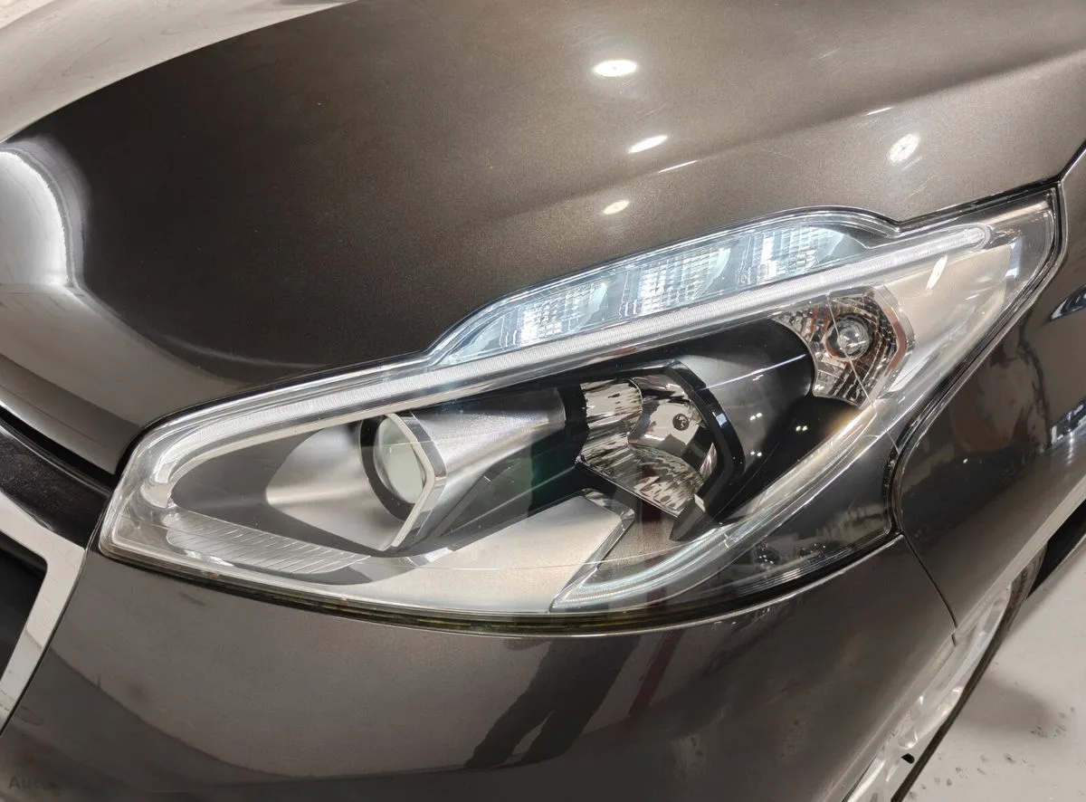 2019 Peugeot 208 – photo 10