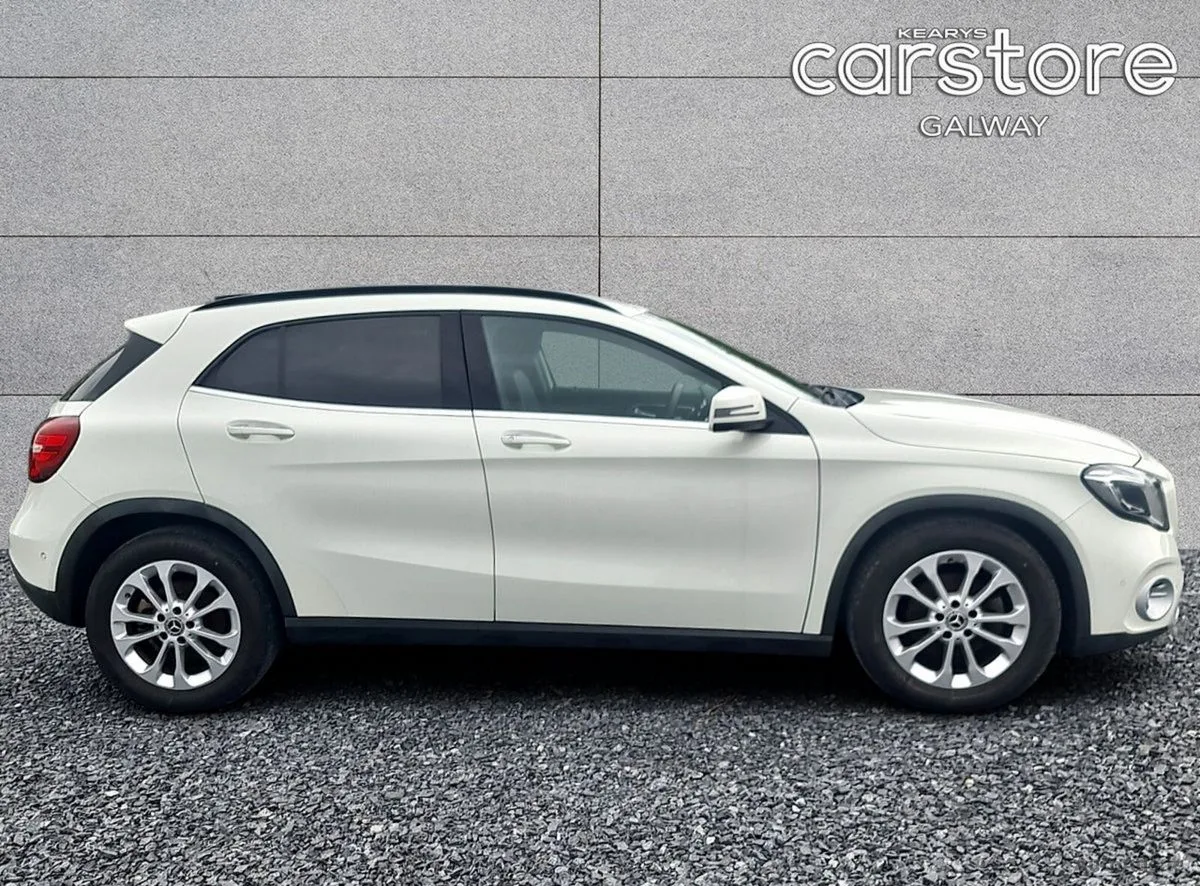 2017 Mercedes-Benz GLA – photo 2