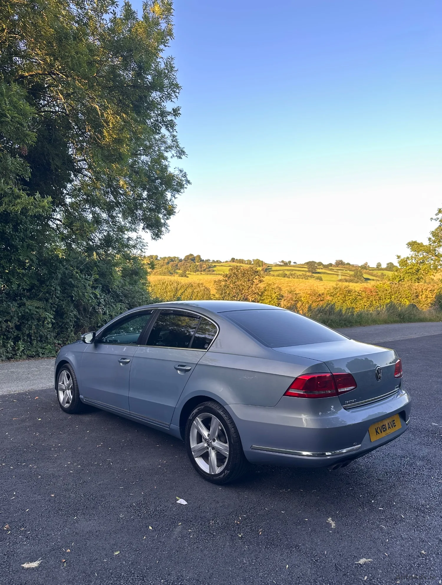 2011 Volkswagen Passat – photo 2