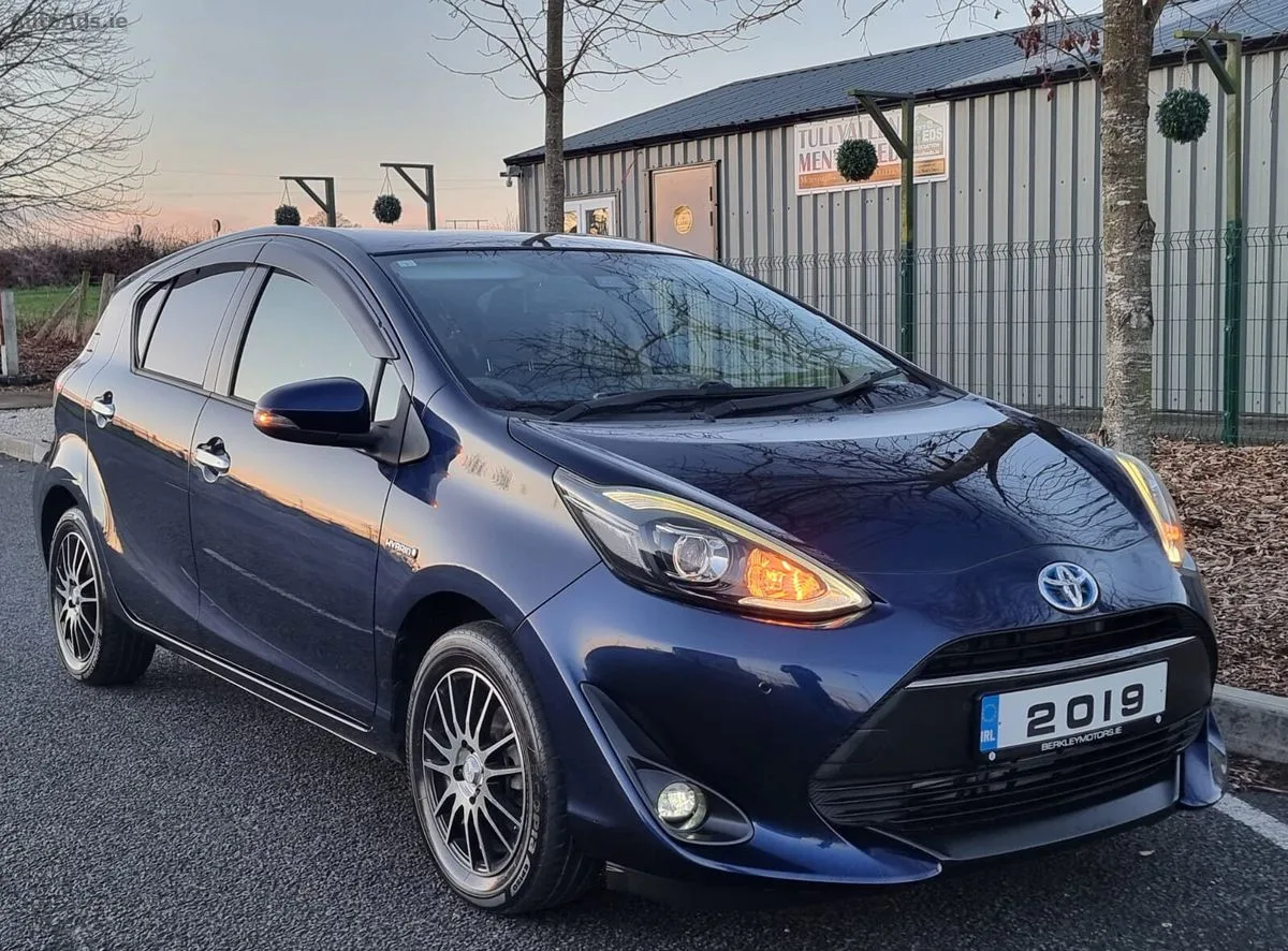 2019 Toyota Aqua – photo 3