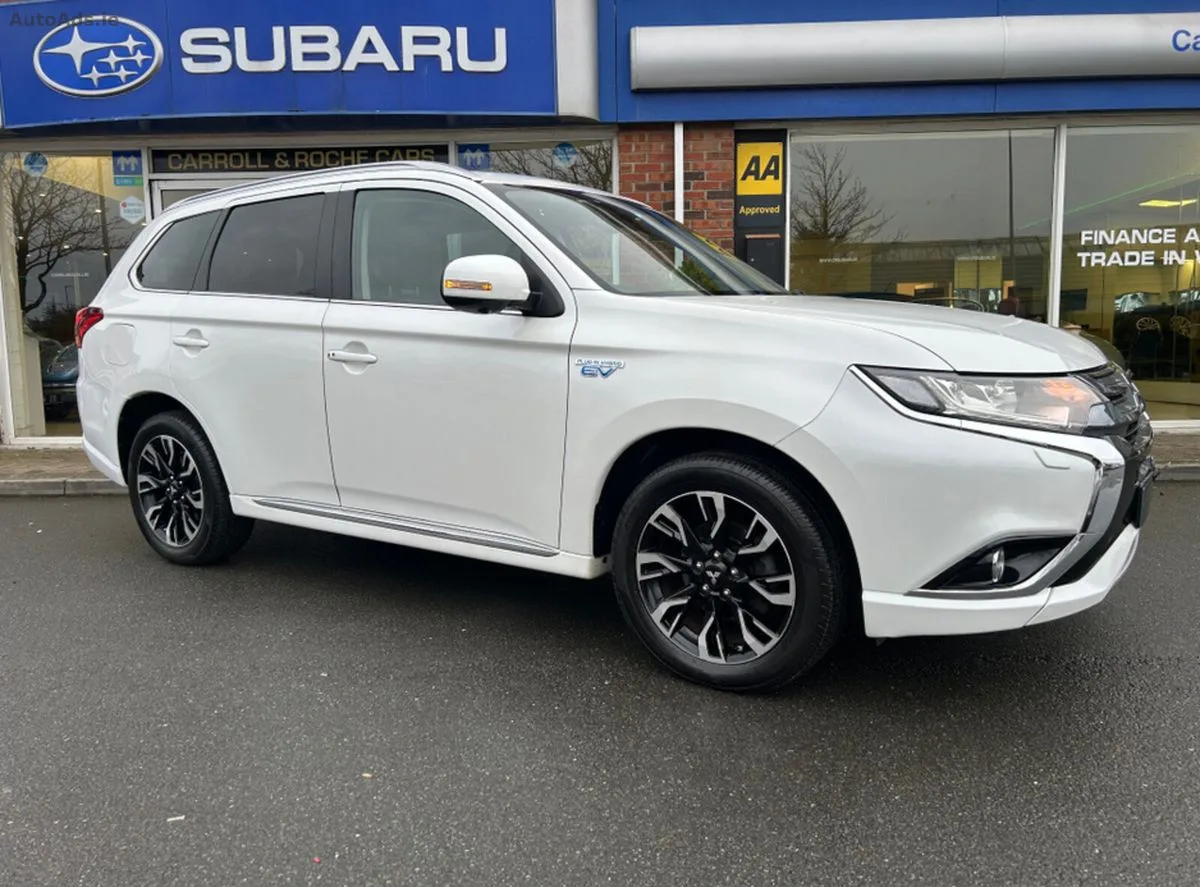 2017 Mitsubishi Outlander – photo 2