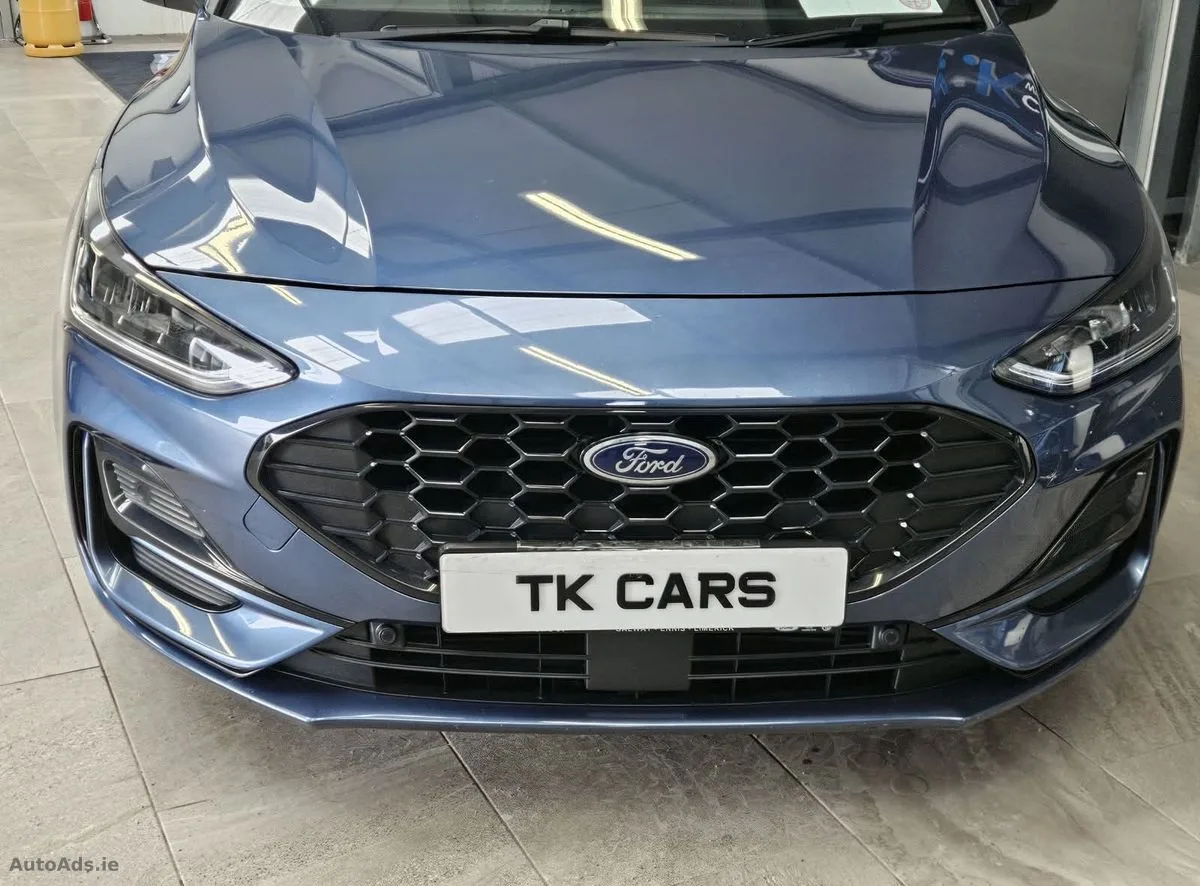 2023 Ford Focus – photo 3