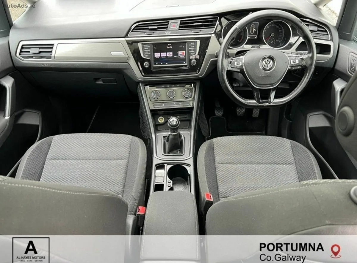 2017 Volkswagen Touran – photo 2