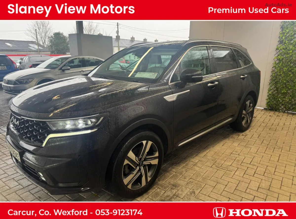 2023 Kia Sorento – photo 2