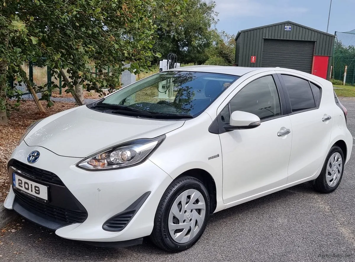 2019 Toyota Aqua – photo 14