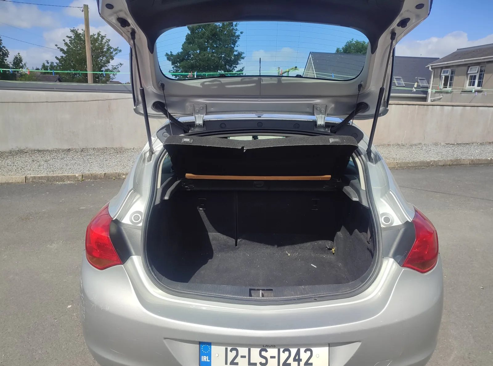 2012 Vauxhall Astra – photo 2