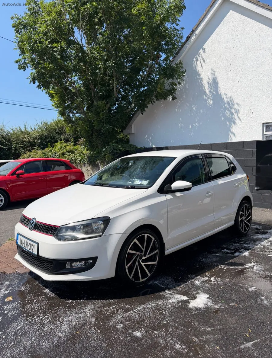 2014 Volkswagen Polo – photo 2