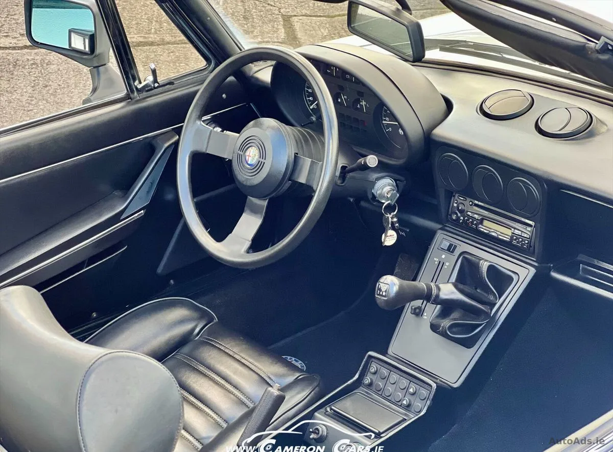 1989 Alfa Romeo Spider – photo 13