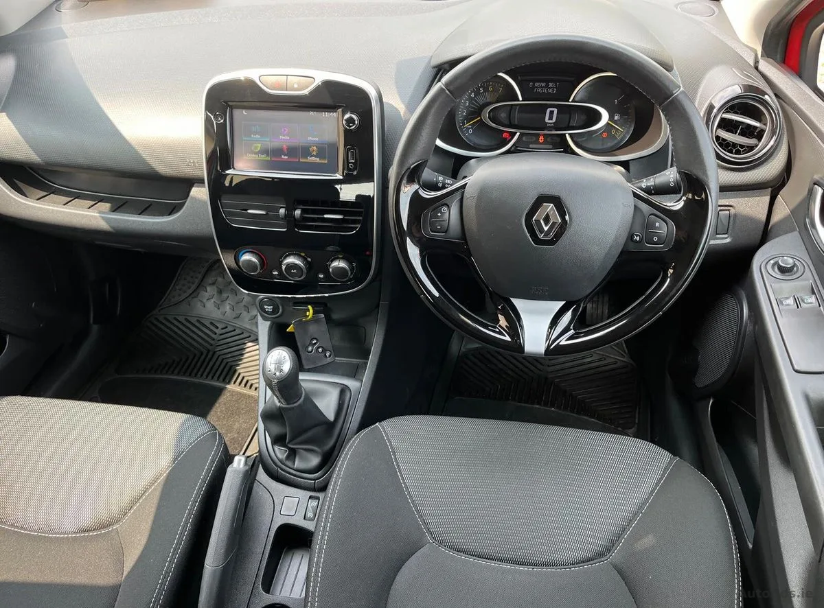 2016 Renault Clio – photo 12