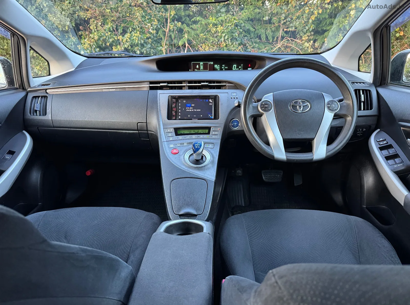2013 Toyota Prius – photo 5