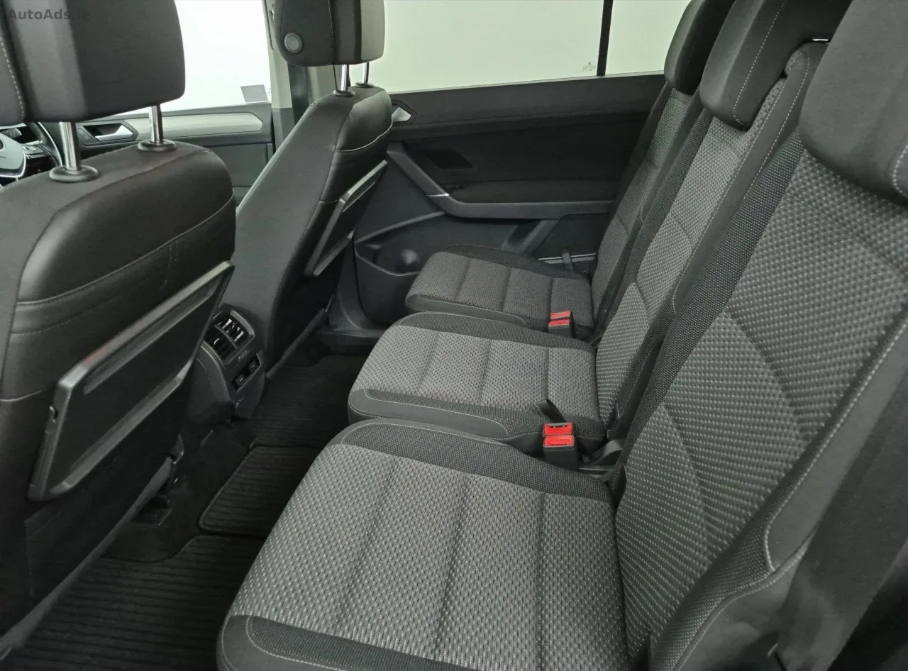 2019 Volkswagen Touran – photo 6