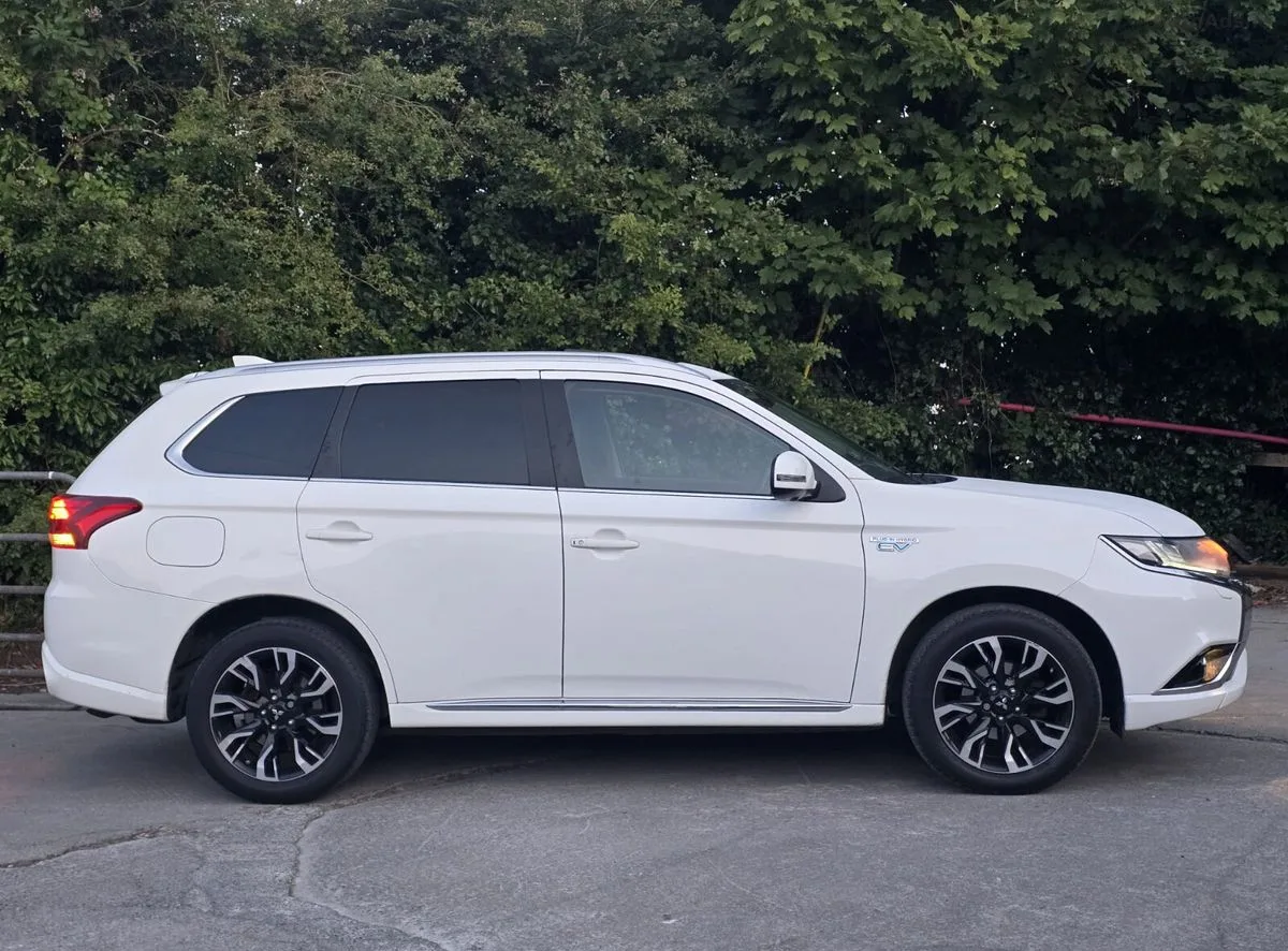 2016 Mitsubishi Outlander – photo 7
