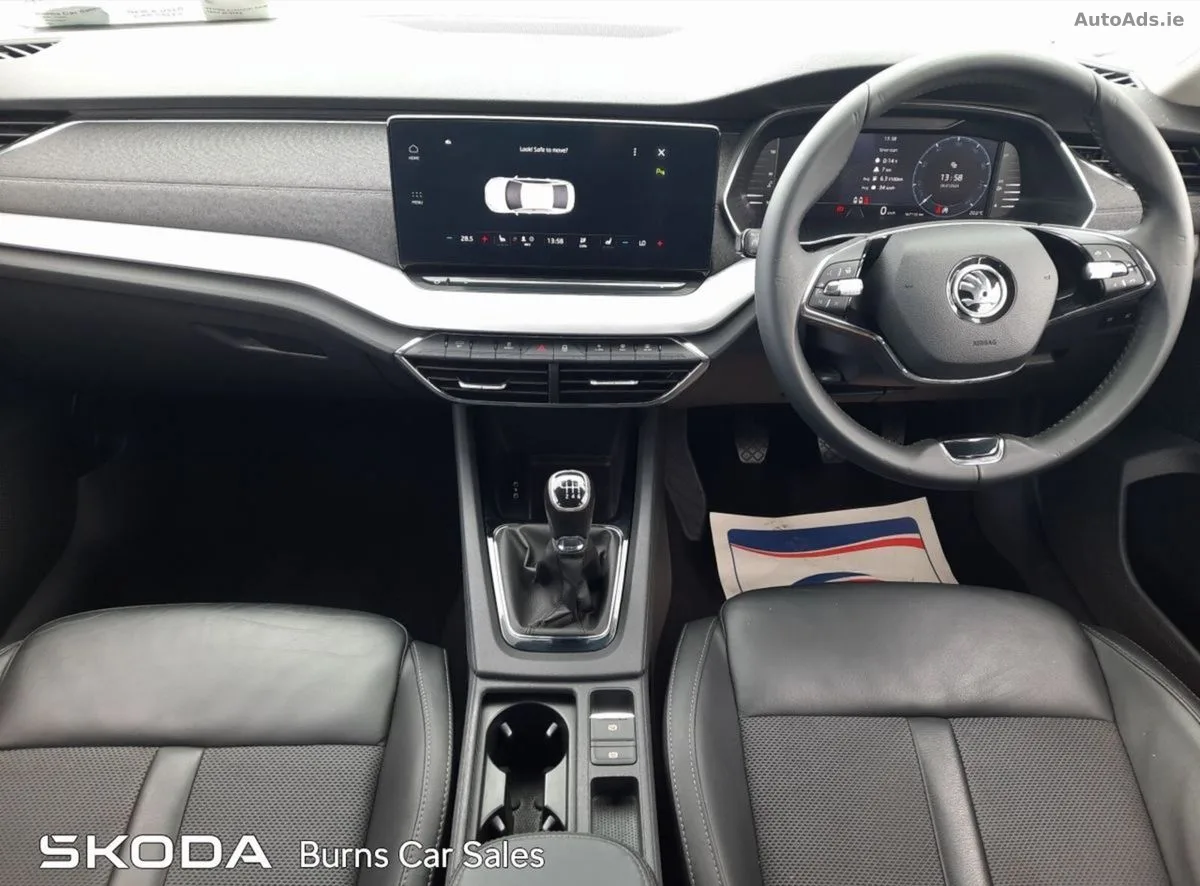 2023 Skoda Octavia – photo 2