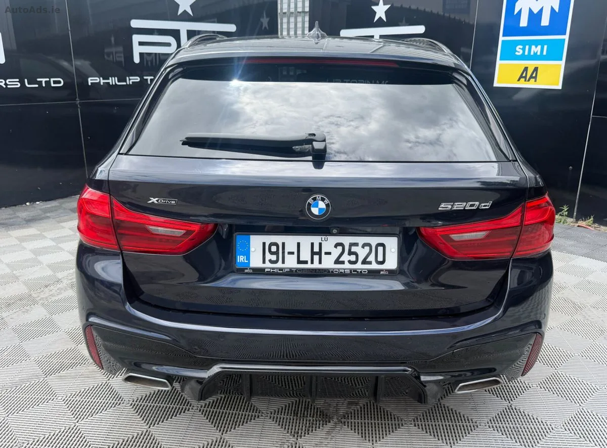2019 BMW 5-Series – photo 8