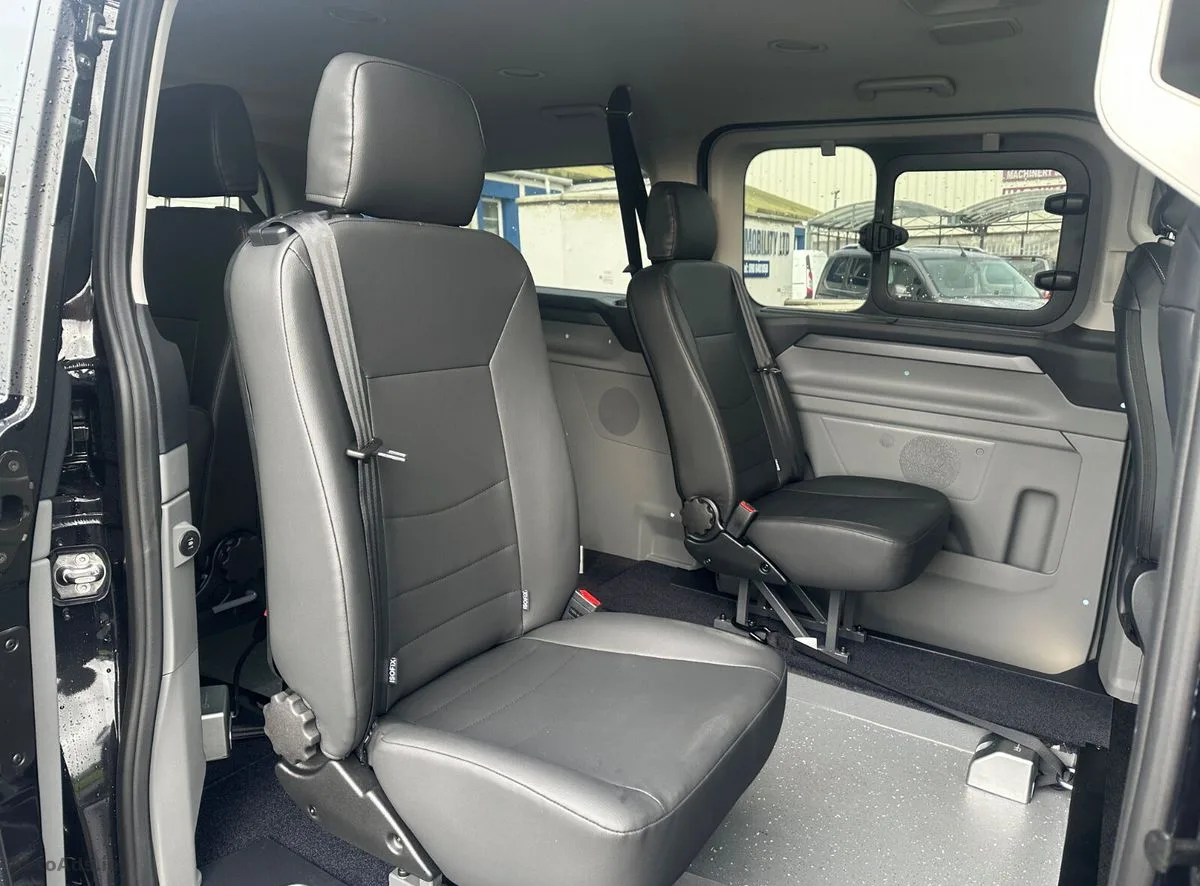 2026 Ford Tourneo Custom – photo 17