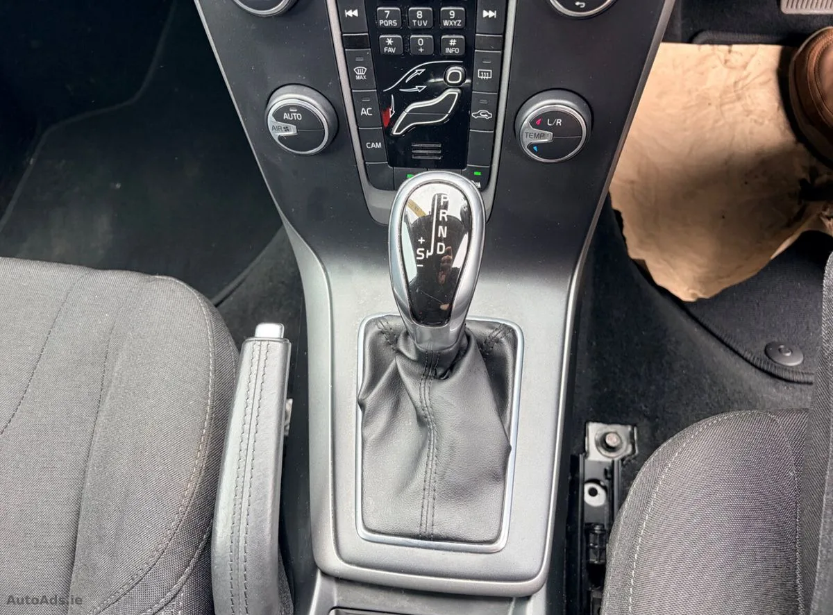 2014 Volvo V40 – photo 17