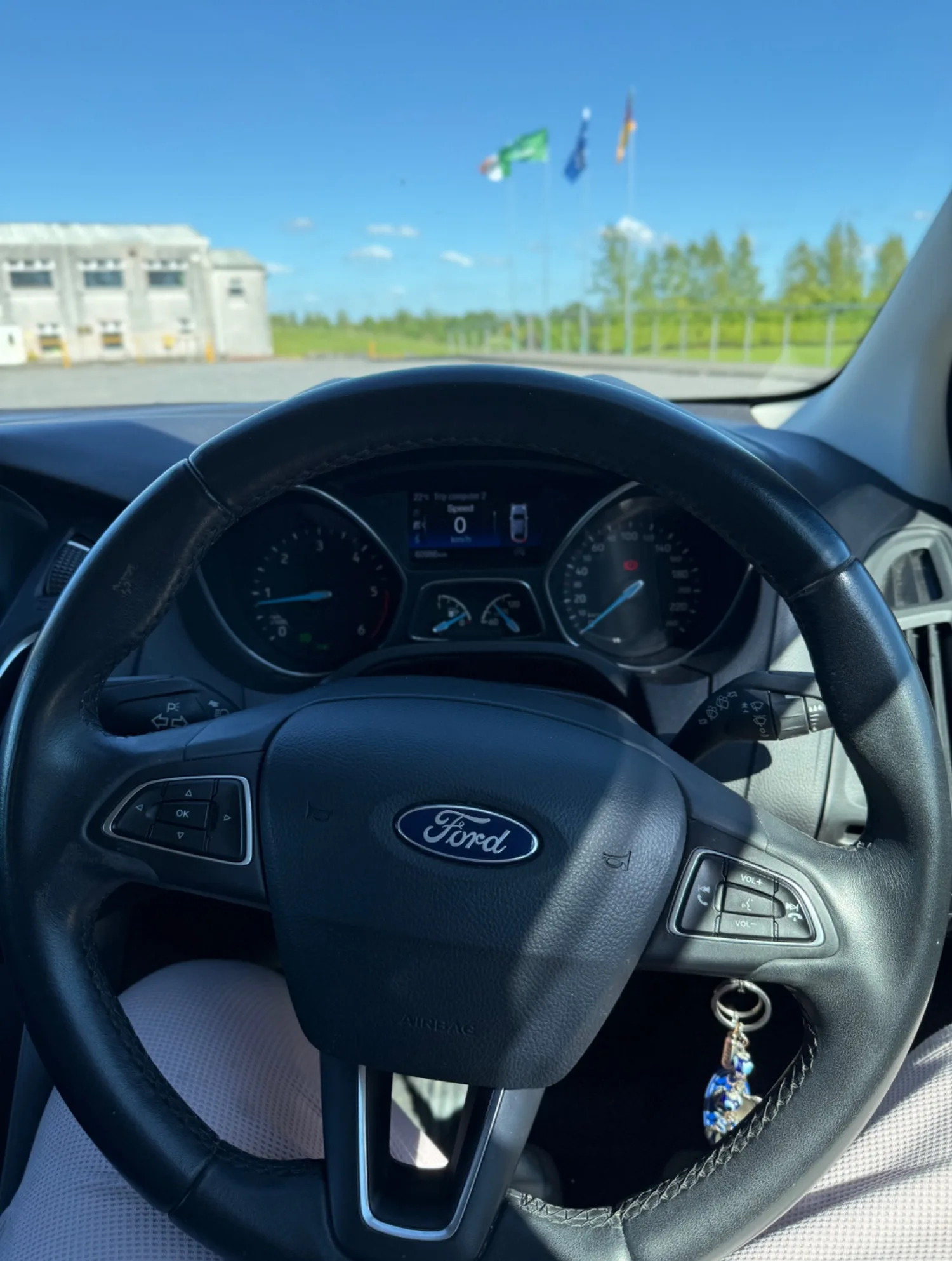 2017 Ford Focus – photo 8