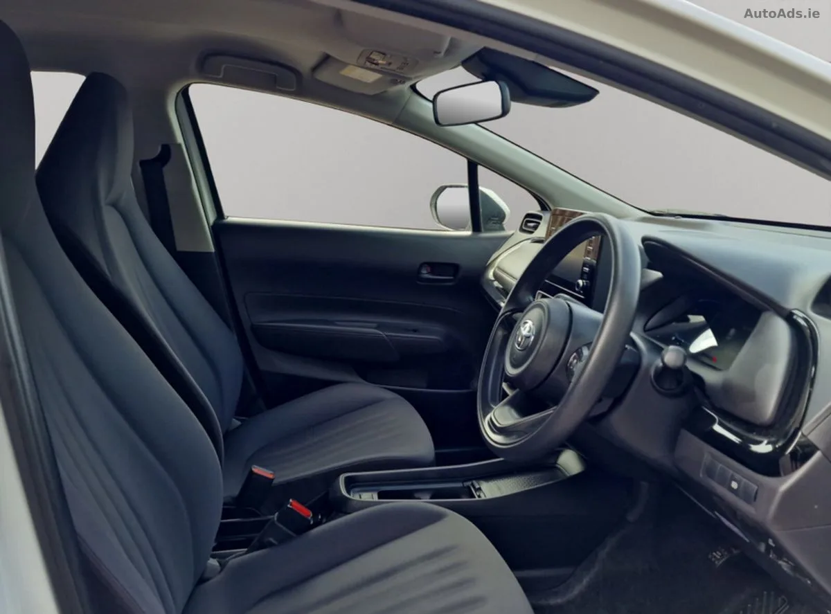 2021 Toyota Aqua – photo 8