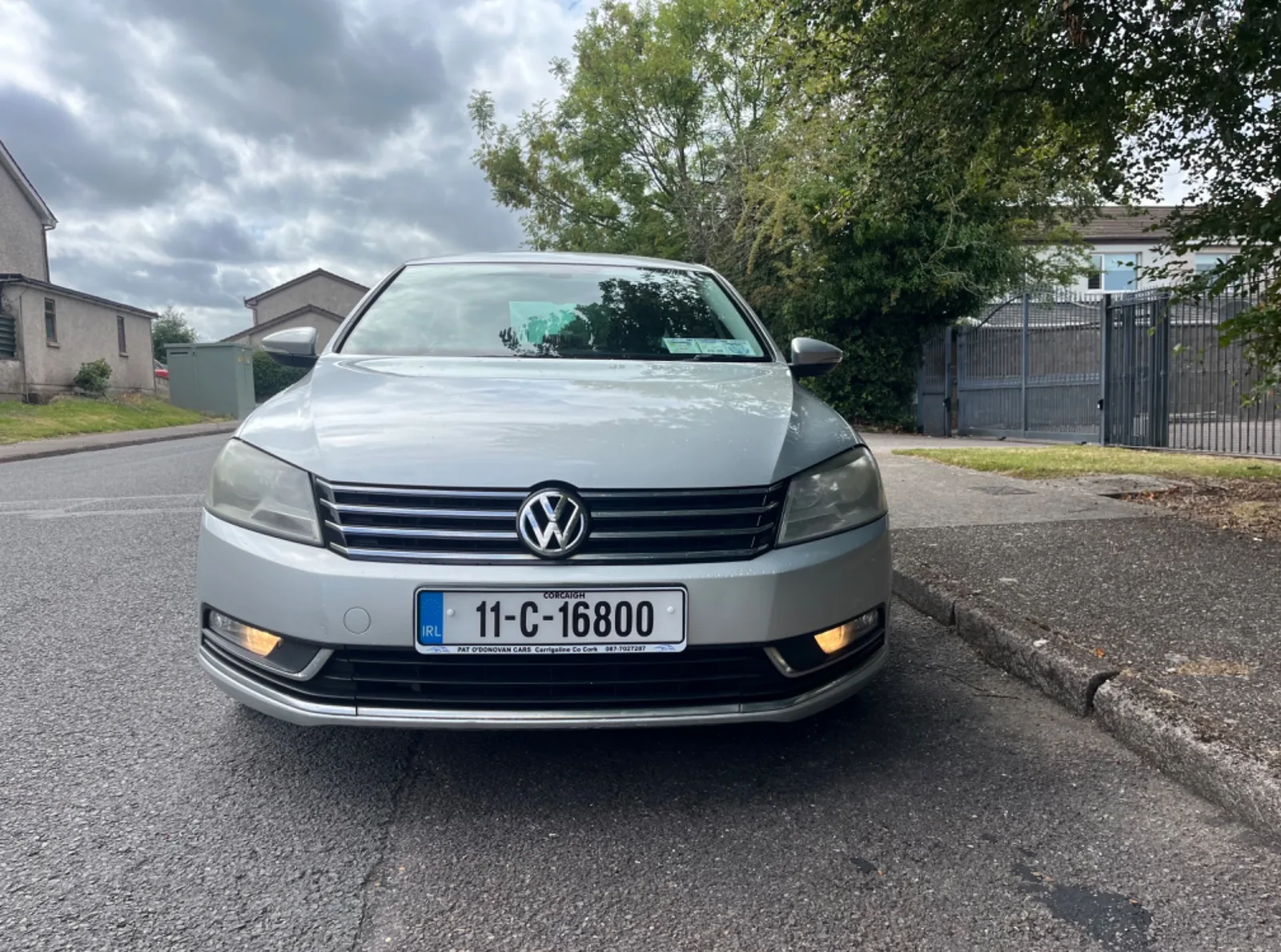 2011 Volkswagen Passat – photo 2