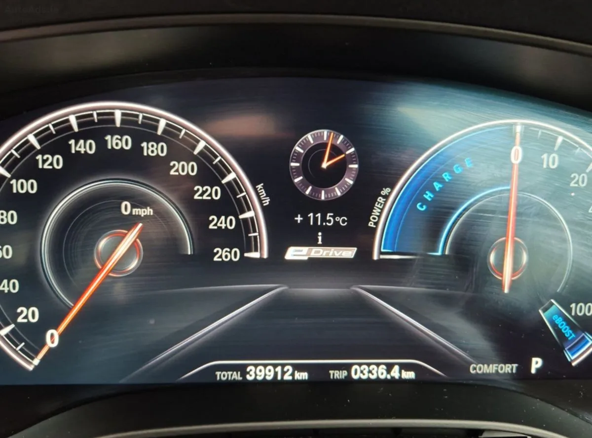 2019 BMW 5-Series – photo 11