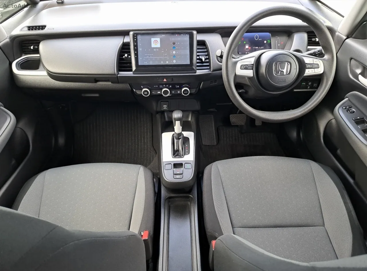 2021 Honda Fit – photo 3