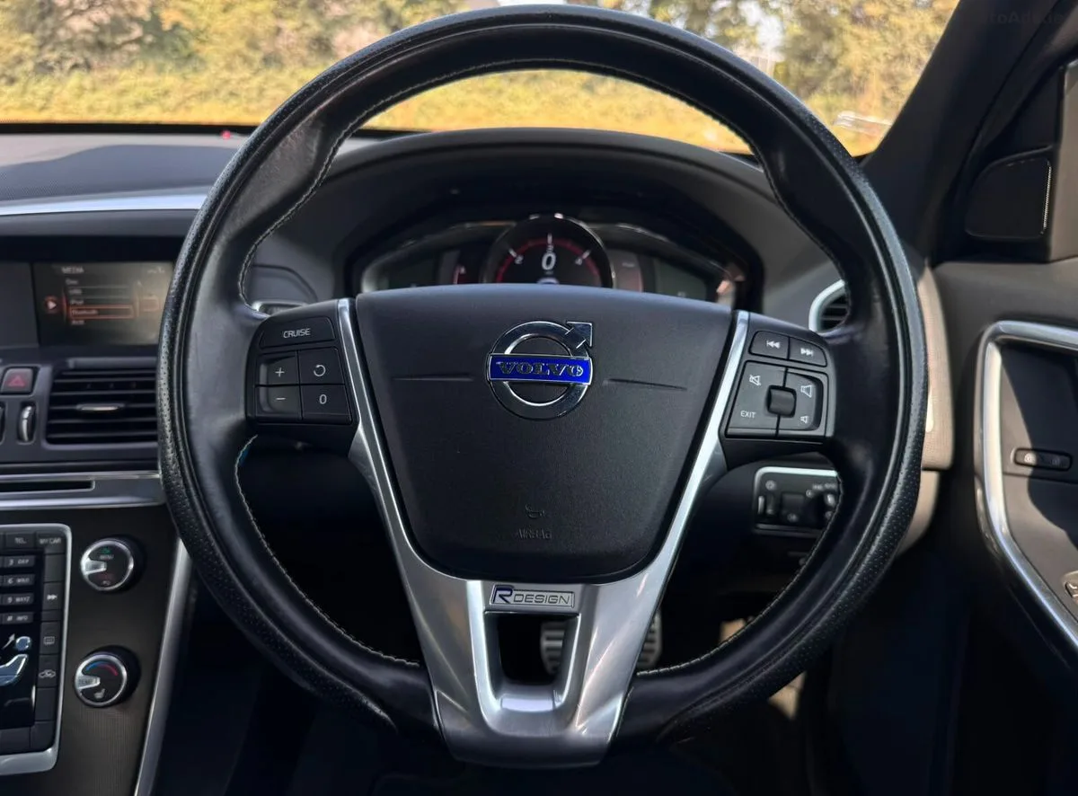 2016 Volvo XC60 – photo 18