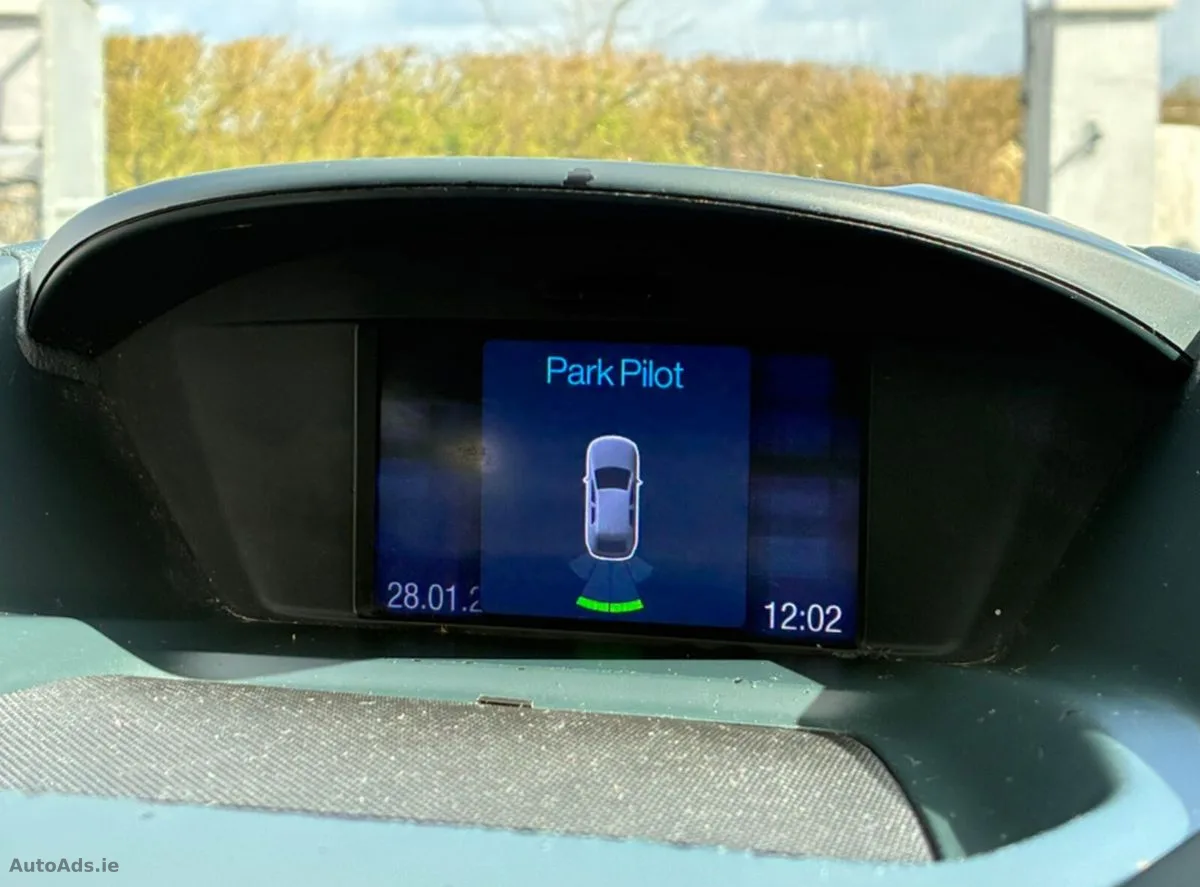 2015 Ford C-Max – photo 11