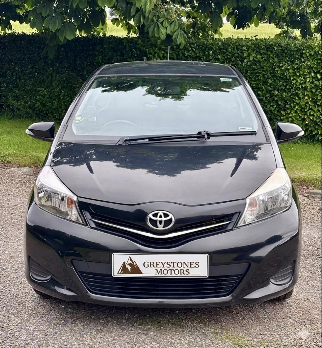 2012 Toyota Yaris – photo 2