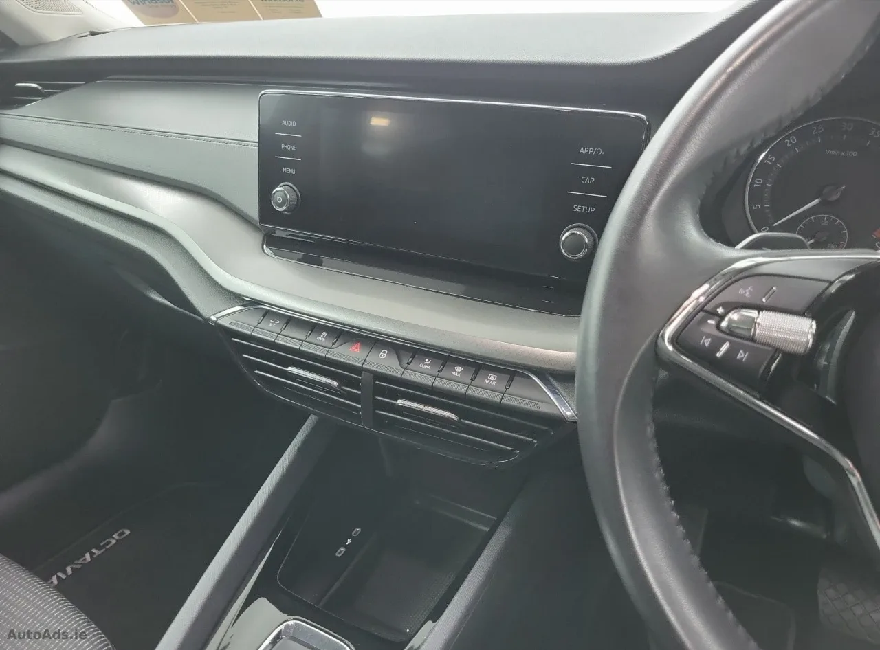2024 Skoda Octavia – photo 11