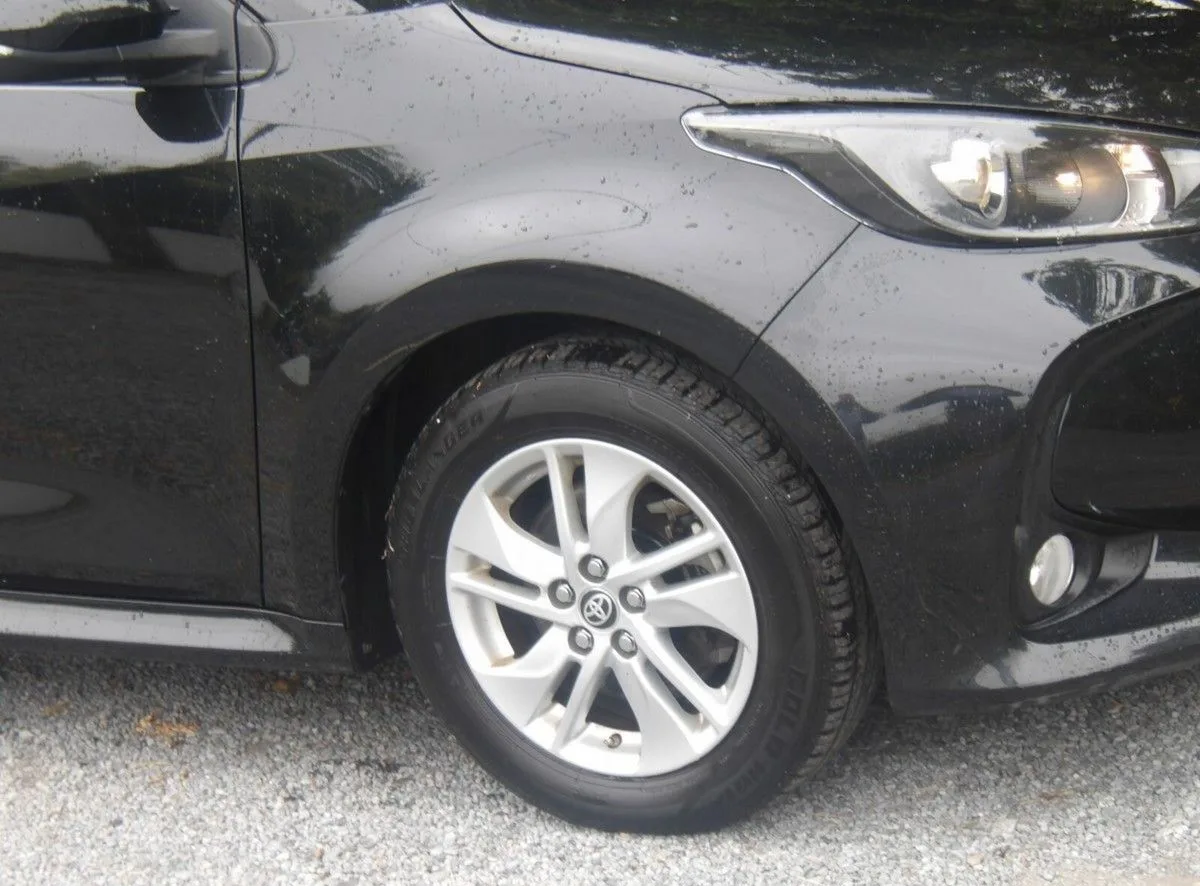 2023 Toyota Yaris – photo 5