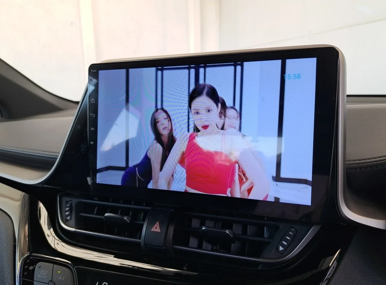 2021 Toyota C-HR – photo 17