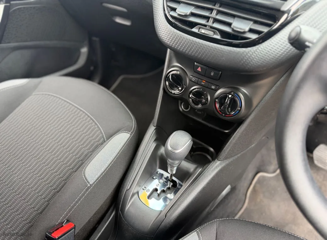 2017 Peugeot 208 – photo 10