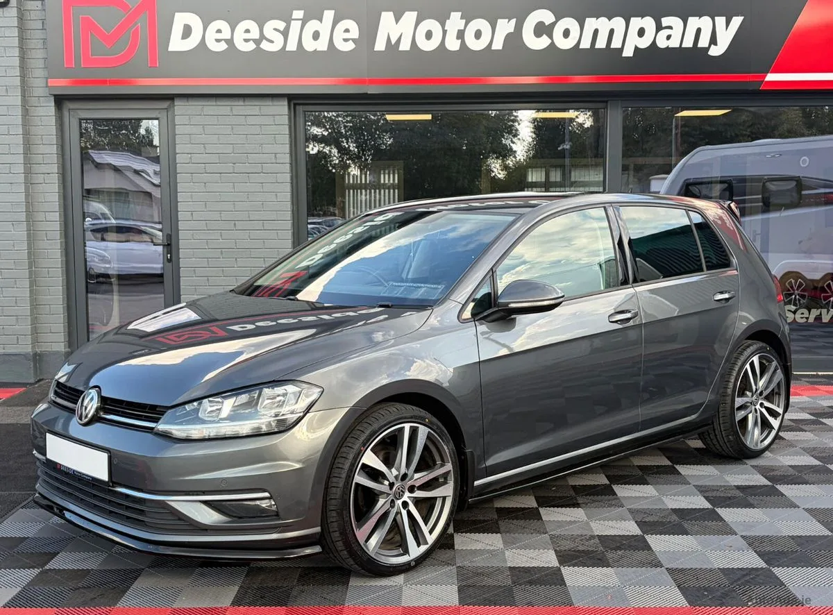 2019 Volkswagen Golf – photo 2
