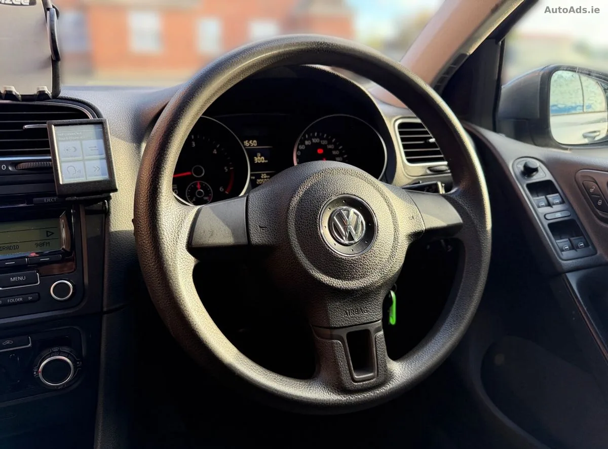 2010 Volkswagen Golf – photo 10