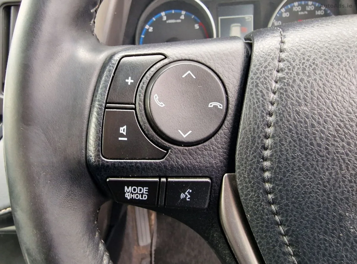 2017 Toyota RAV4 – photo 17
