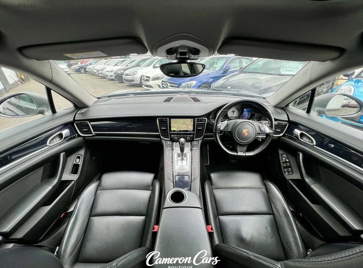 2015 Porsche Panamera – photo 19