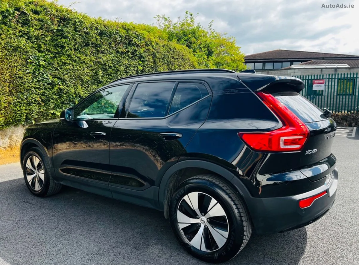 2022 Volvo XC40 – photo 8