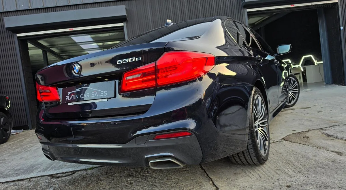 2019 BMW 5-Series – photo 7
