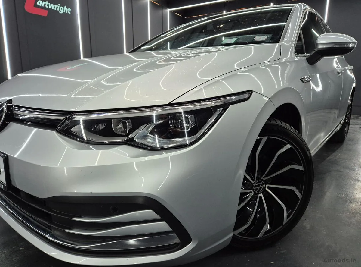 2021 Volkswagen Golf – photo 3