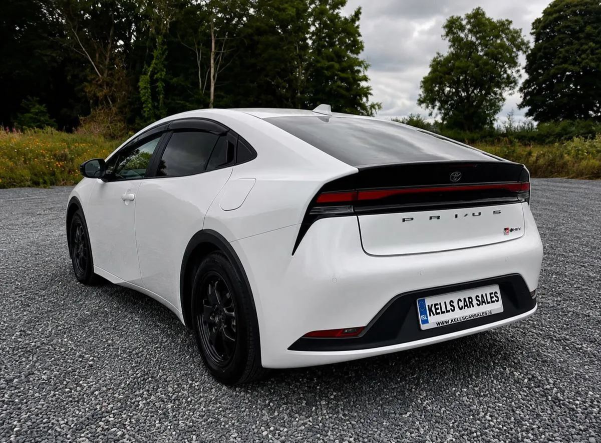 2023 Toyota Prius – photo 5