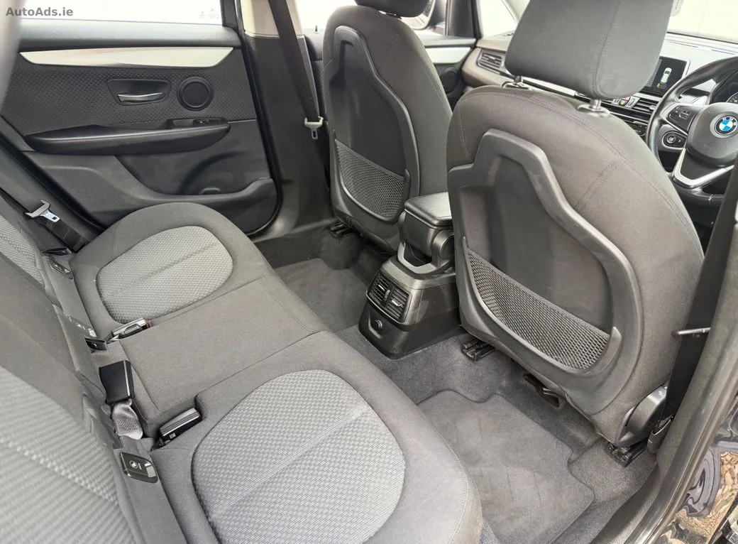 2016 BMW 218d – photo 14