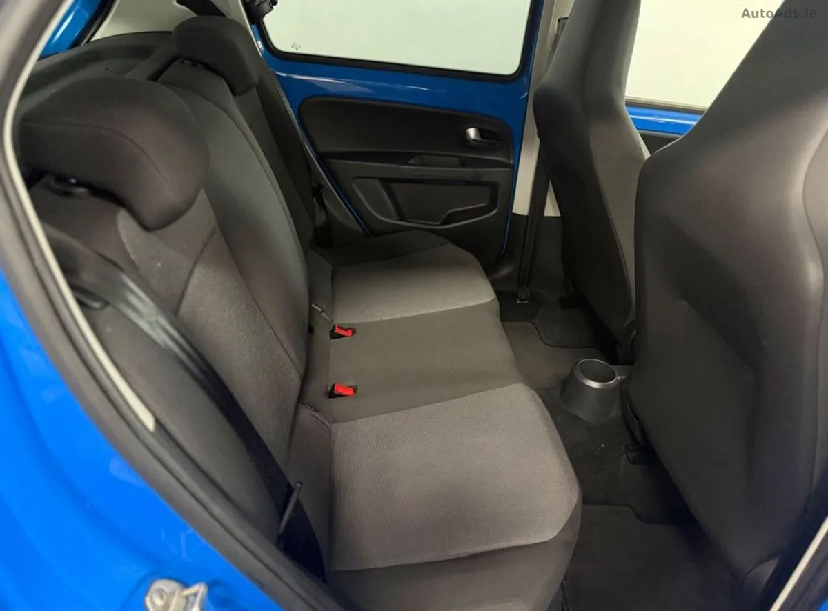 2015 Volkswagen up! – photo 11