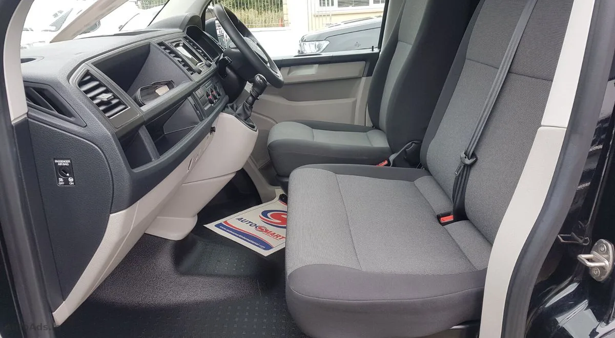 2020 Volkswagen Transporter – photo 4