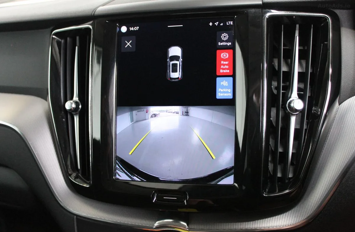 2022 Volvo XC60 – photo 20