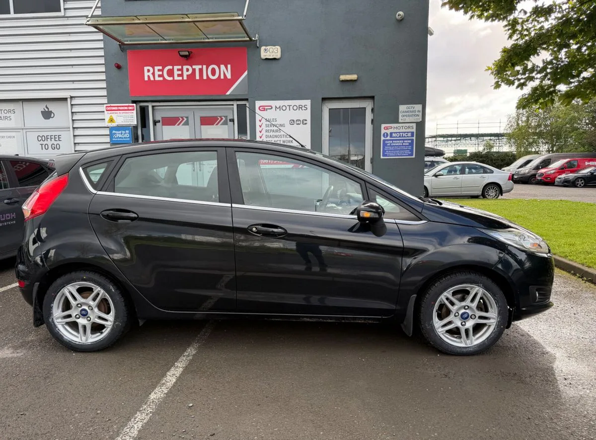 2015 Ford Fiesta