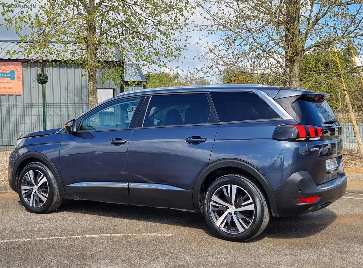 2019 Peugeot 5008 – photo 8