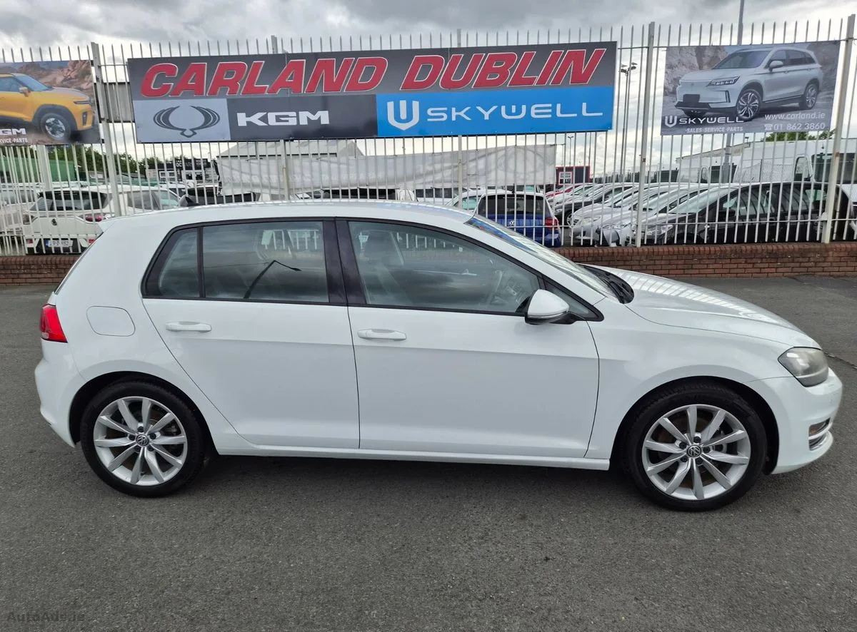 2016 Volkswagen Golf – photo 2