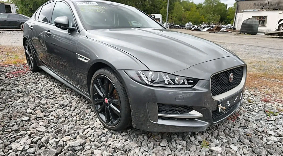 2017 JAGUAR XE R-SPORT D AUTO 2.0d For Breaking!