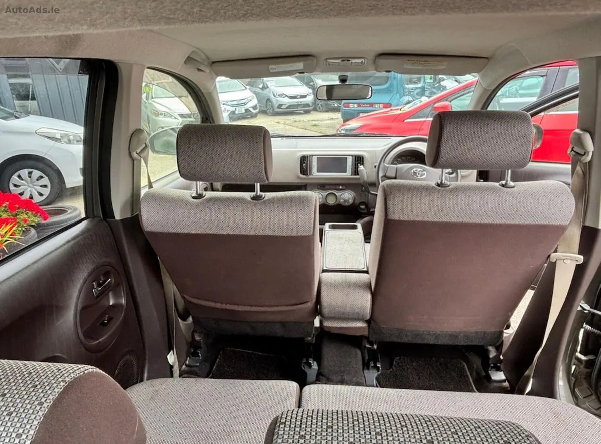 2015 Toyota Passo – photo 5