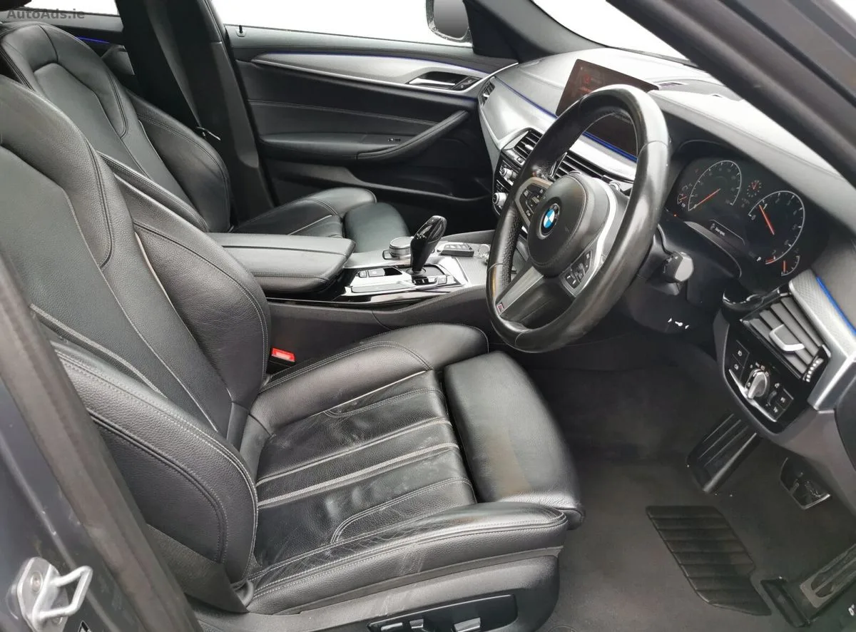 2019 BMW 5-Series – photo 9